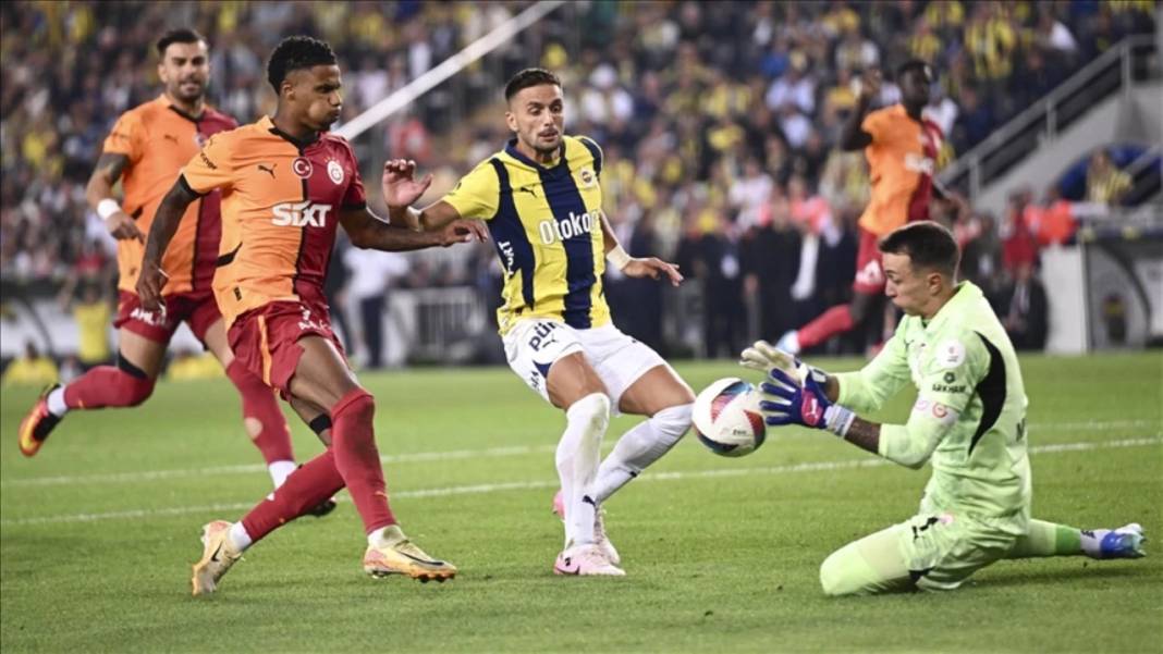 Derbinin hakemi belli oldu! Fenerbahçe - Galatasaray maçı ne zaman, saat kaçta ve hangi kanalda? 1